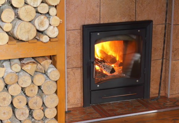 Idées de rangement de bois de cheminé